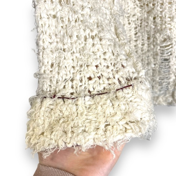 Free People Up The Ladder Sweater Size Large Distressed Vneck Oversized - Picture 3 of 8